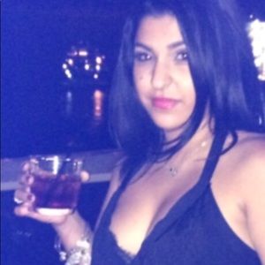 Meet your Posher, Neda